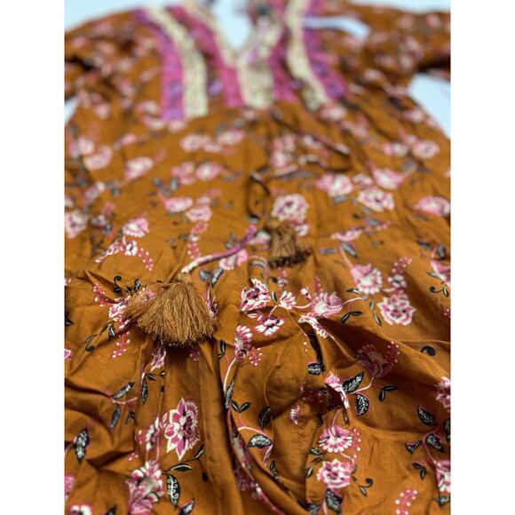 Aakaa NWT Mini Dress Floral Print Long Sleeve Open Back Tie Closure Size S Boho - Picture 2 of 4